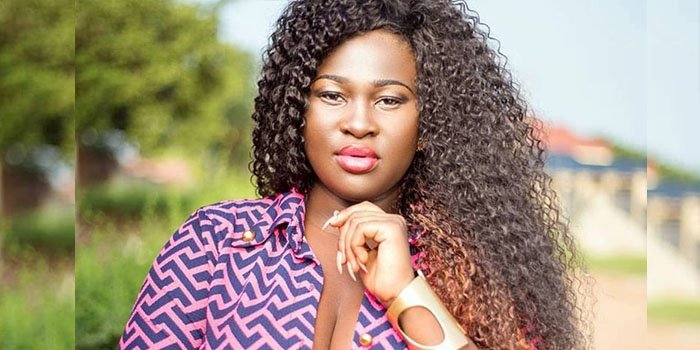 Sista Afia Joins The Catfight Between Efia Odo and Fella Makafui