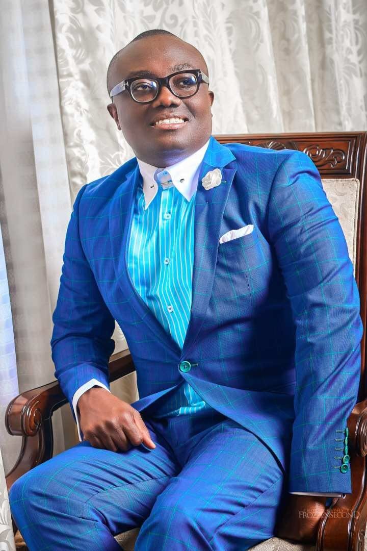 Corporate Bodies Celebrate Bola Ray On His Birthday