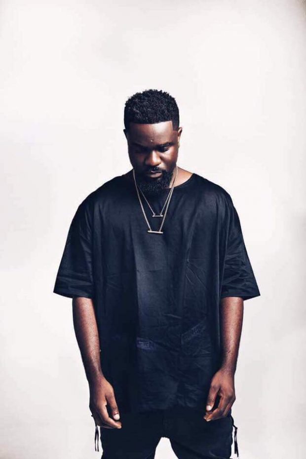 Sarkodie And His Team Allegedly Caused The Accident And Bolted Away