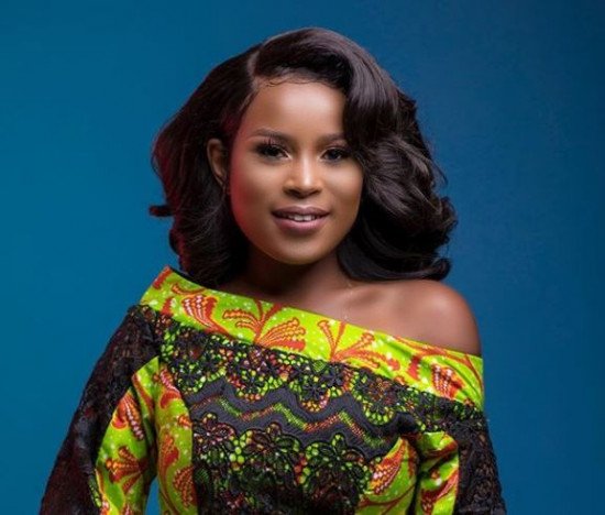 Date As Many Men As You Like — Berla Mundi