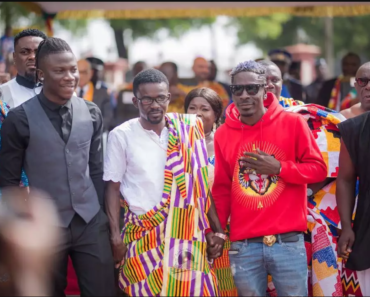 Shatta Wale Denies Smoking Peace Pipe With Stonebwoy