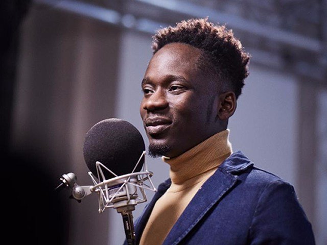 Mr Eazi To Gift DJ Switch With DJ Equipment