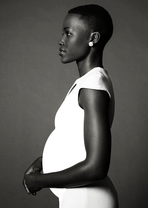 Lupita-Pregnant.png