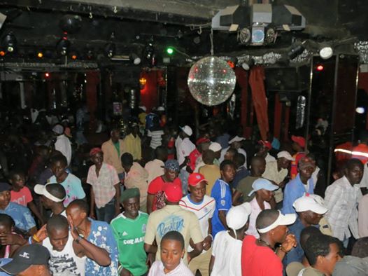 Meru_clubs_2.jpg