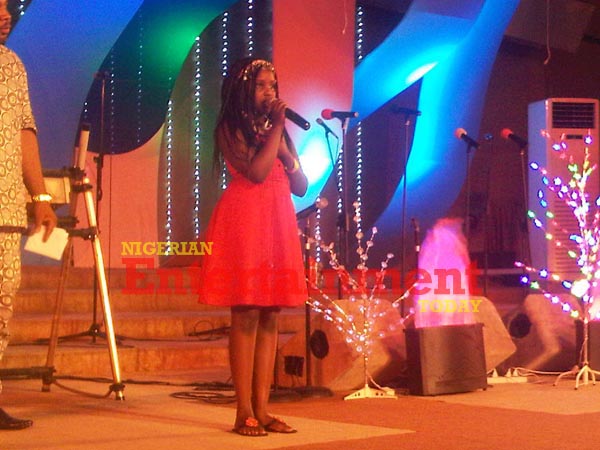 Nikita-Karen-on-stage.jpg