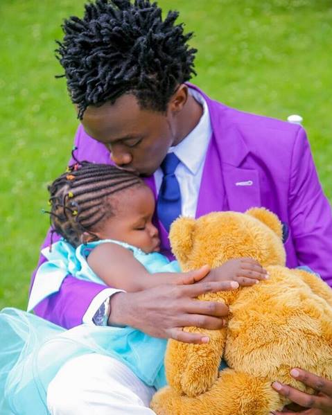 No DNA needed: New adorable photo of Bahati and his 2 year old daughter