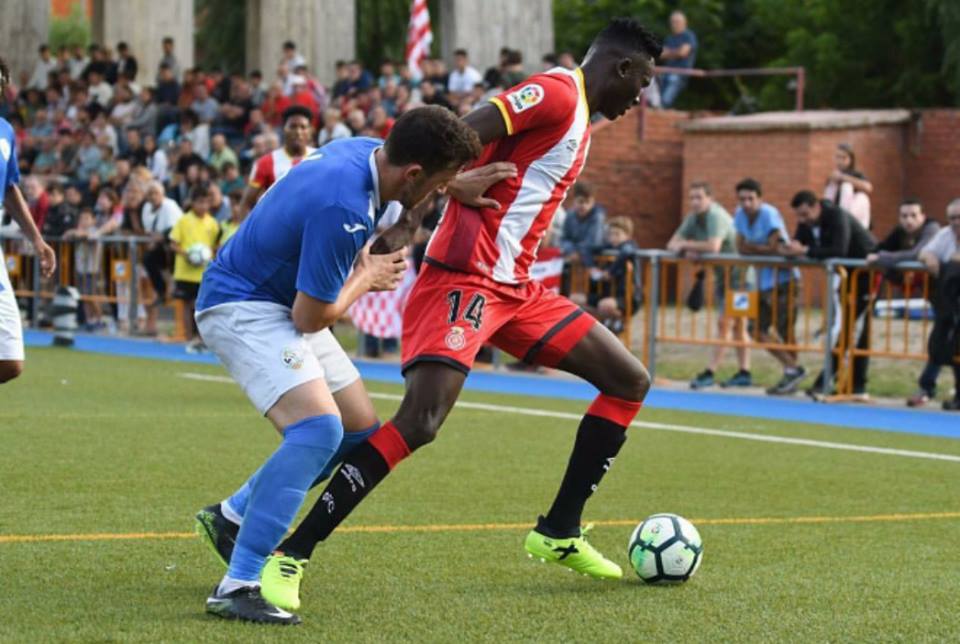 Michael Olunga scores two goals within two minutes as his new La Liga team beats rival 8-0 (photos)