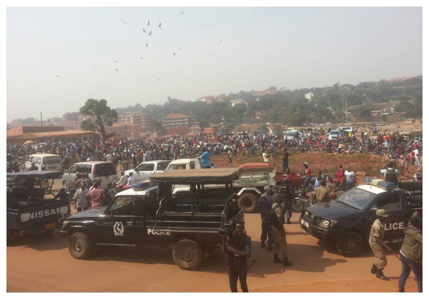 Police having difficult time blocking thousands of fans from accessing mortuary where Mowzey Radio’s body lies (Photos)