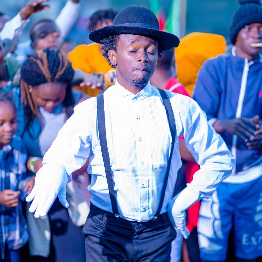 Bahati says “Sakata” in new jam and its all about dancing to God