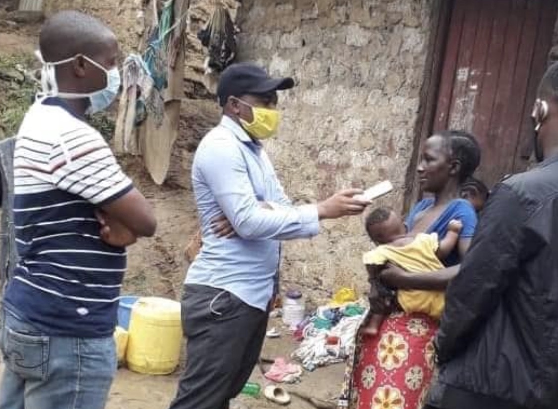 Mother boils stones as food for her children in Kisauni, Mombasa!