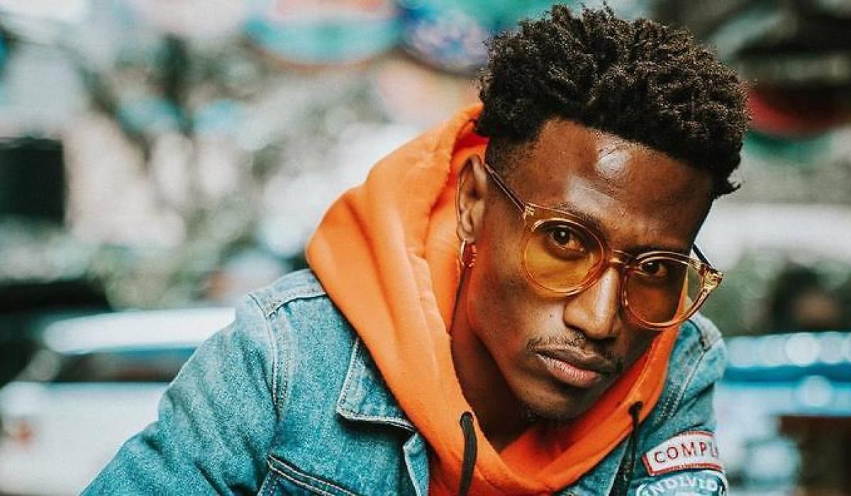 “Usiwahi post picha yangu mbovu,” an angry Octopizzo publicly blasts King Kaka