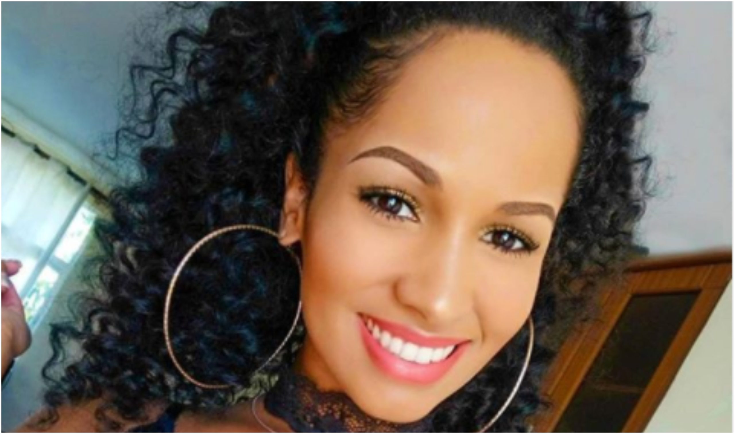 Photo of Eric Omondi’s ex Chantal bonding with snake similar to a black mamba sparks online uproar 