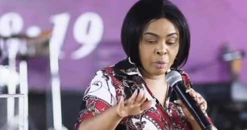 Size 8 offers encouragement to women whose marriages have not worked out.