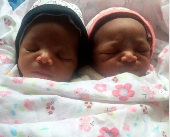 Nollywood actor Augustine Iloh welcomes twin daughters - Ghafla! Nigeria