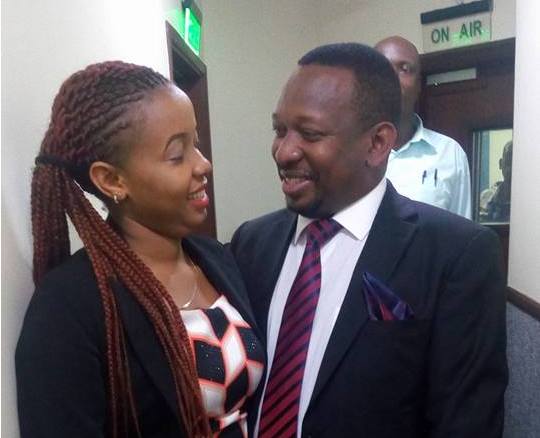 Fisi ni fisi tu! Mike Sonko causes a stir at Kameme FM studio as he makes a ‘dangerous’ move on a lady (Photos)